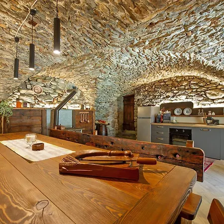 Cucu - 1 Apartment Lillianes